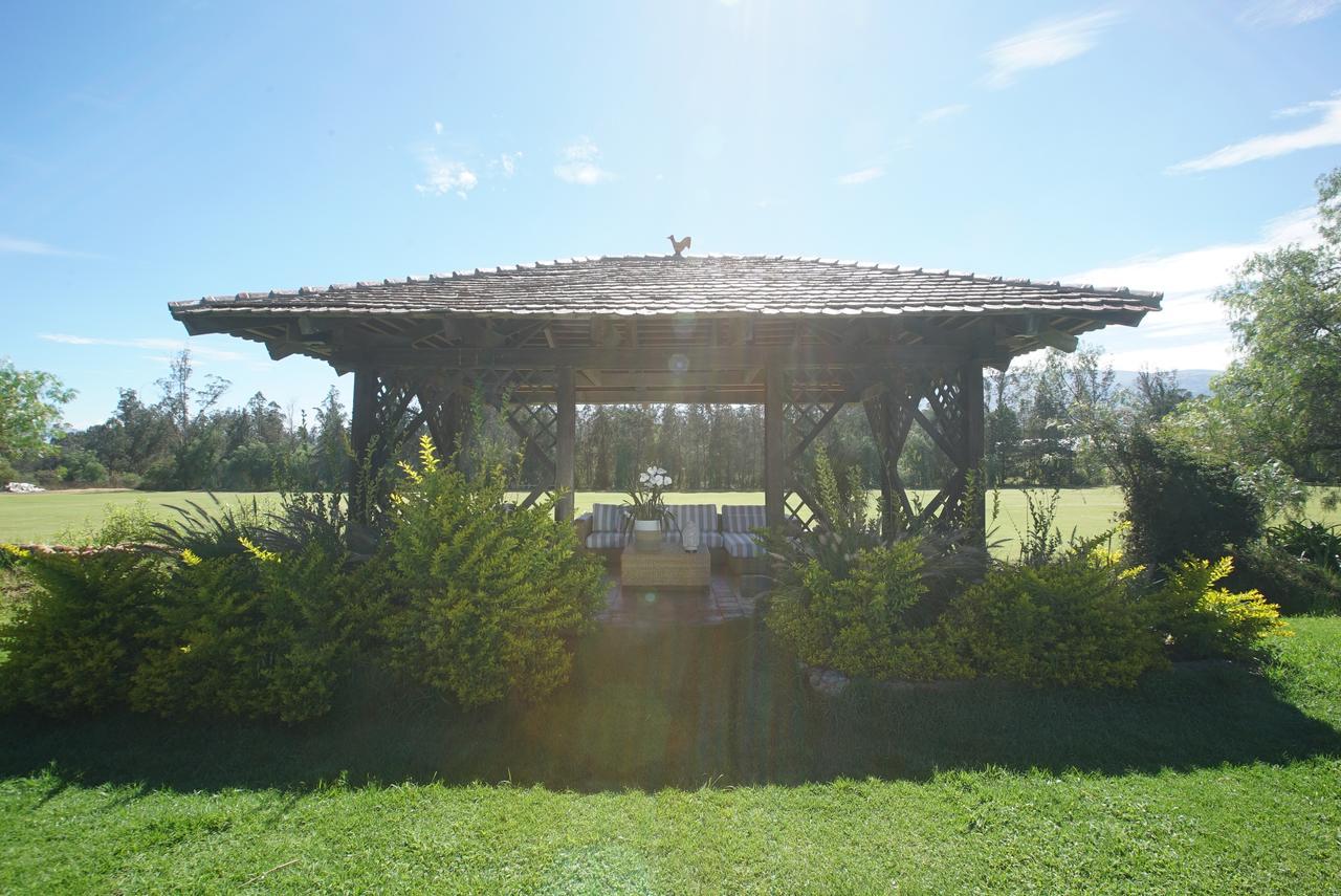 La Palma Polo Hotel - Airport Area Puembo 外观 照片