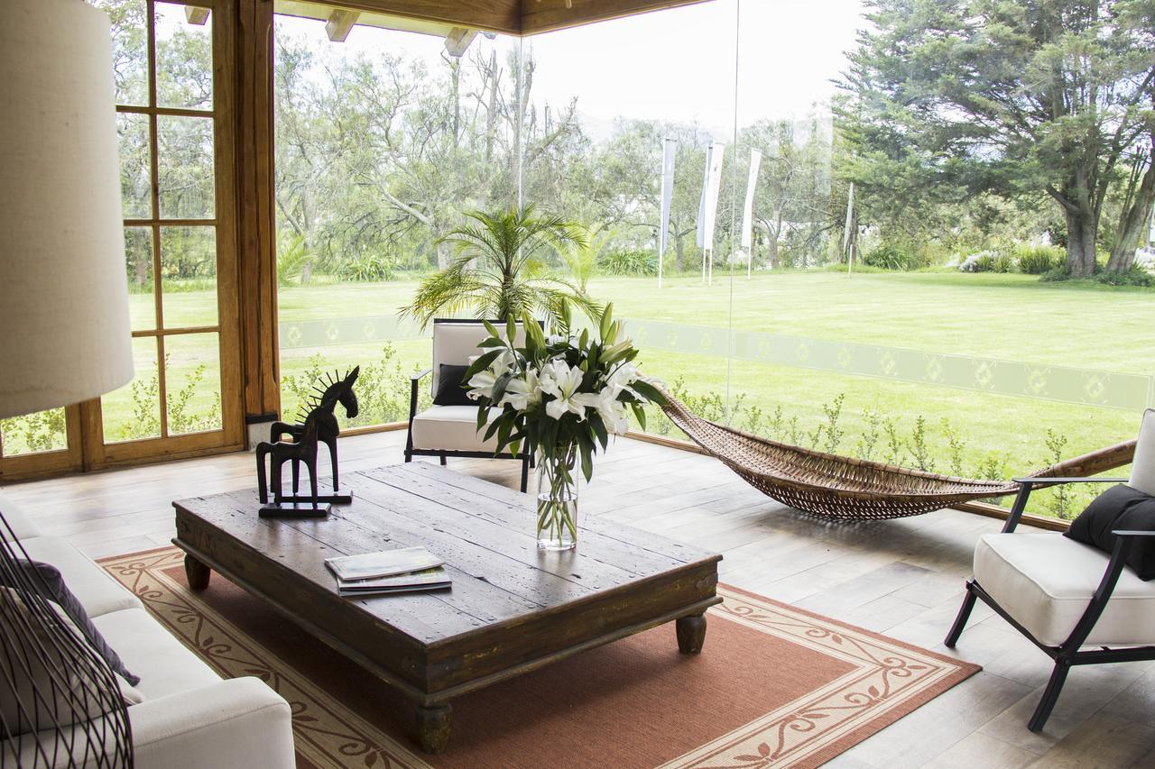 La Palma Polo Hotel - Airport Area Puembo 外观 照片